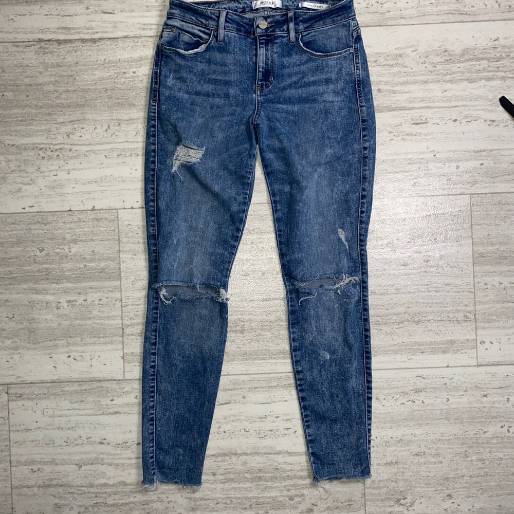 GUESS JEANS